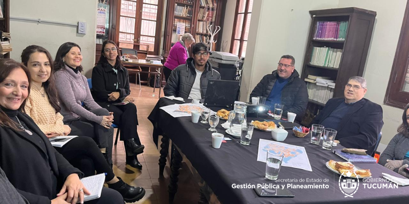 Reunión interinstitucional para el avance de diagnósticos municipales en base a datos censales 2022